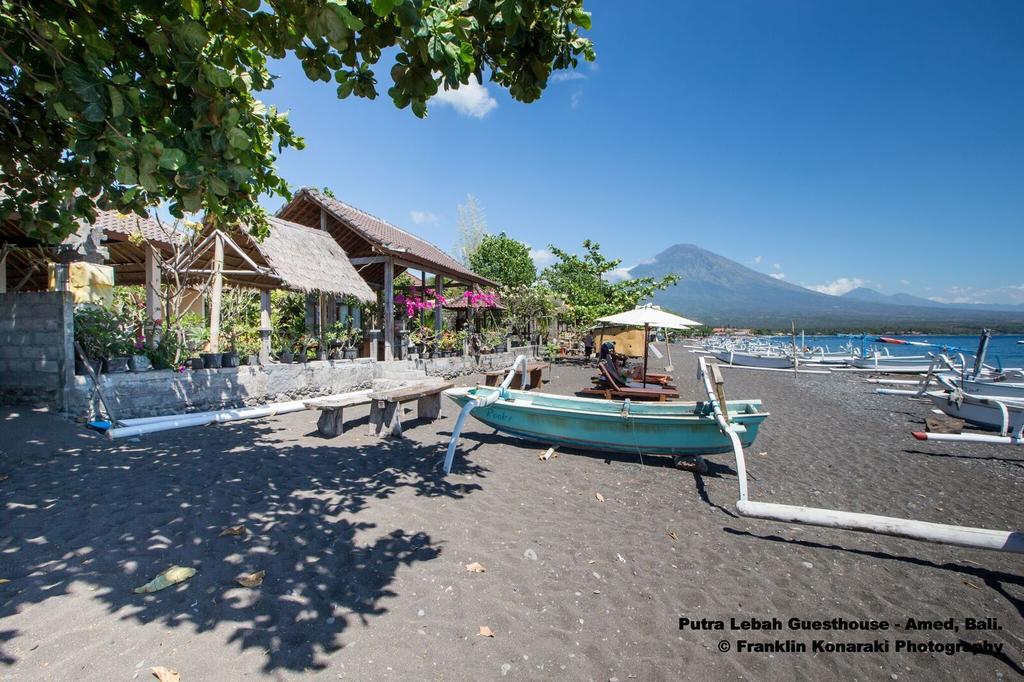 Putra'Lebah Amed Guest House Exterior foto